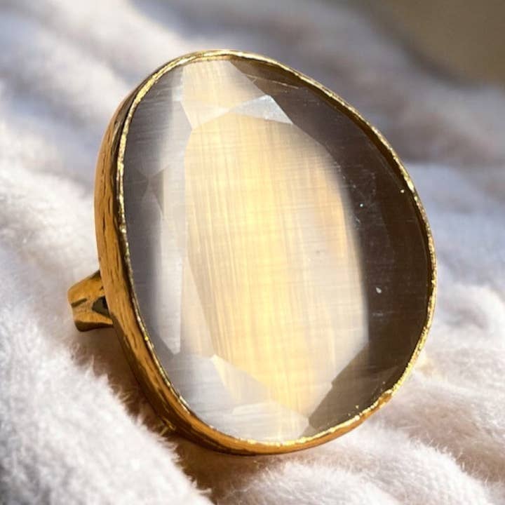 Anello "ELARION" pietra naturale agata grigia per la vendita all'ingrosso da parte di TOURMALYN