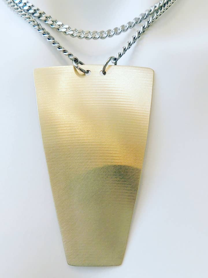 Nina per la vendita all'ingrosso da parte di SECONDLINE JEWELS