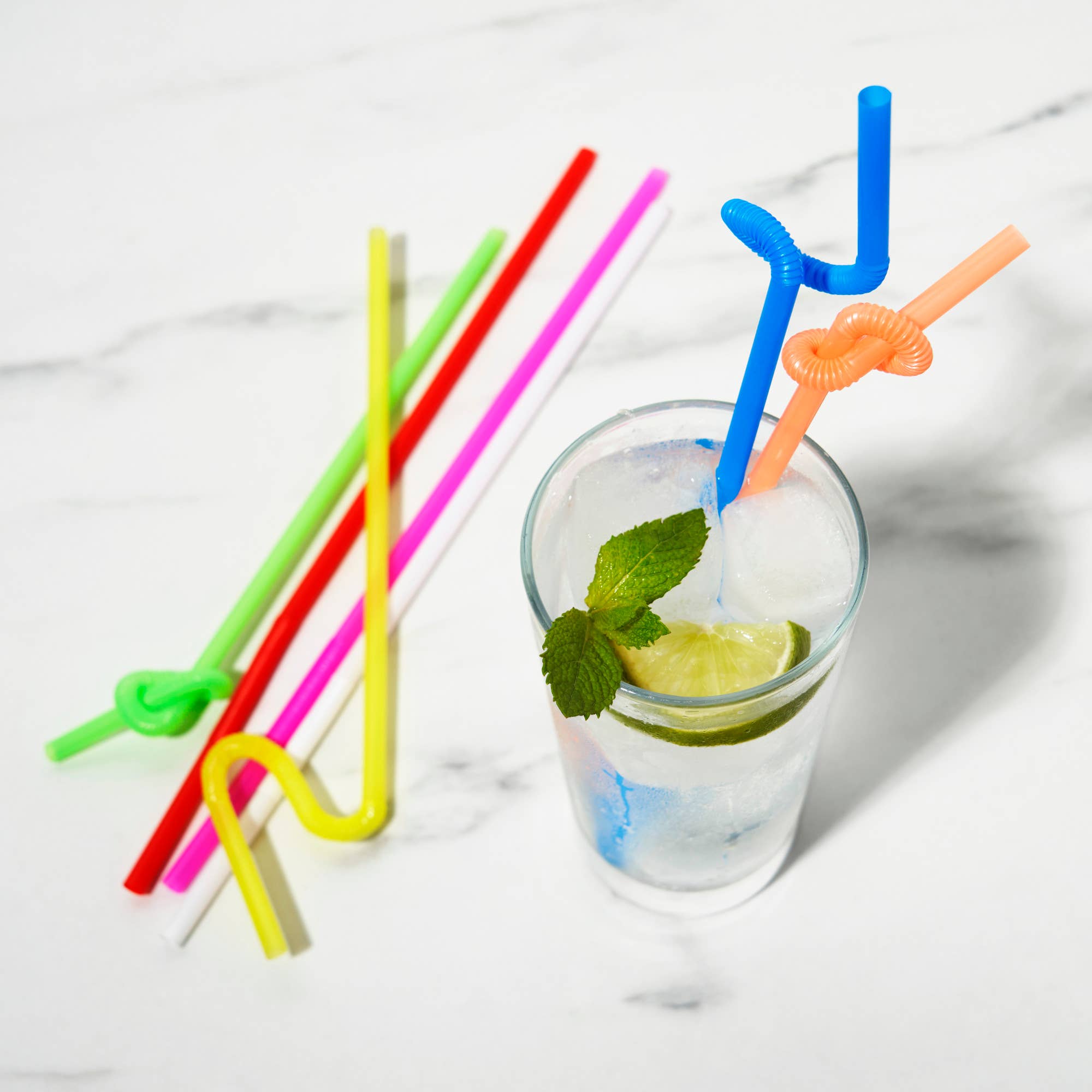 TRUE - Wholesale Drinking Straw - Twisted Ultra Bendy Disposable Plastic Straws Pack of 502