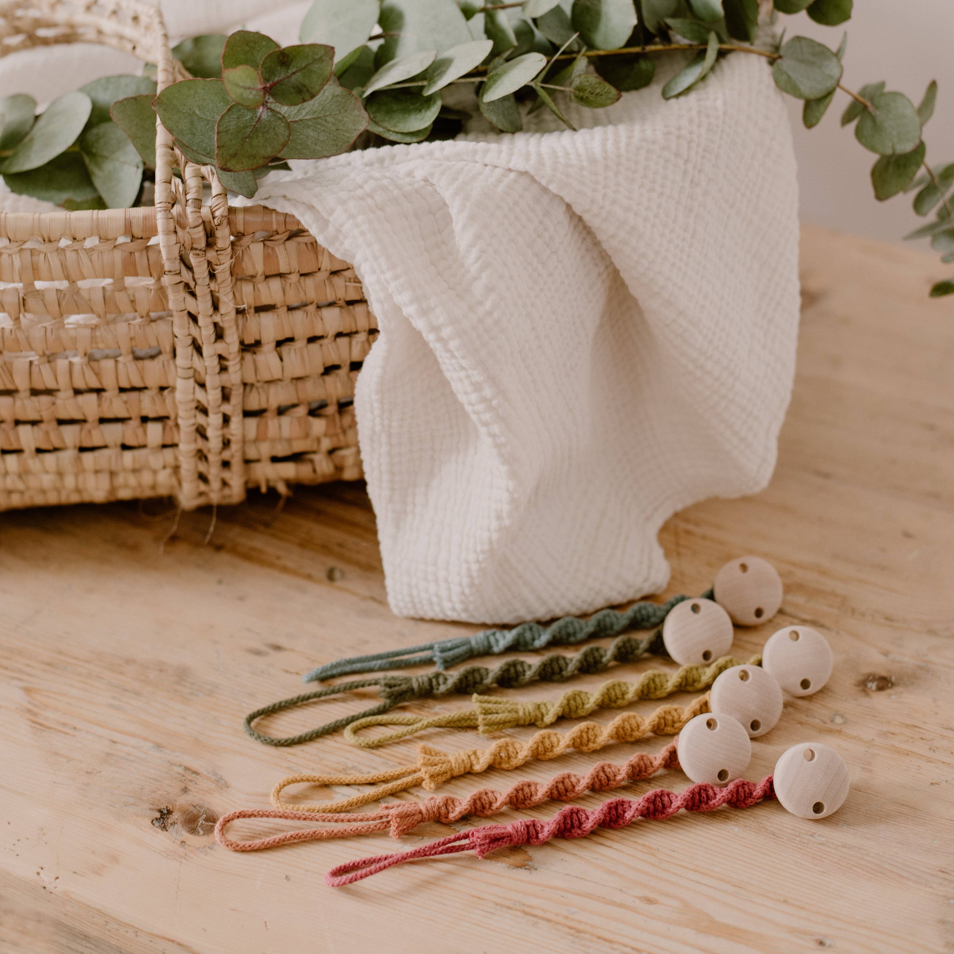 Anaïs J Créations - Wholesale Pacifier Clip - Baby - Macrame Twisted Pacifier Clip10