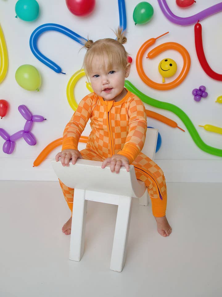 combinaison zippée orange dreamsicle pour la vente par love&grace bamboo