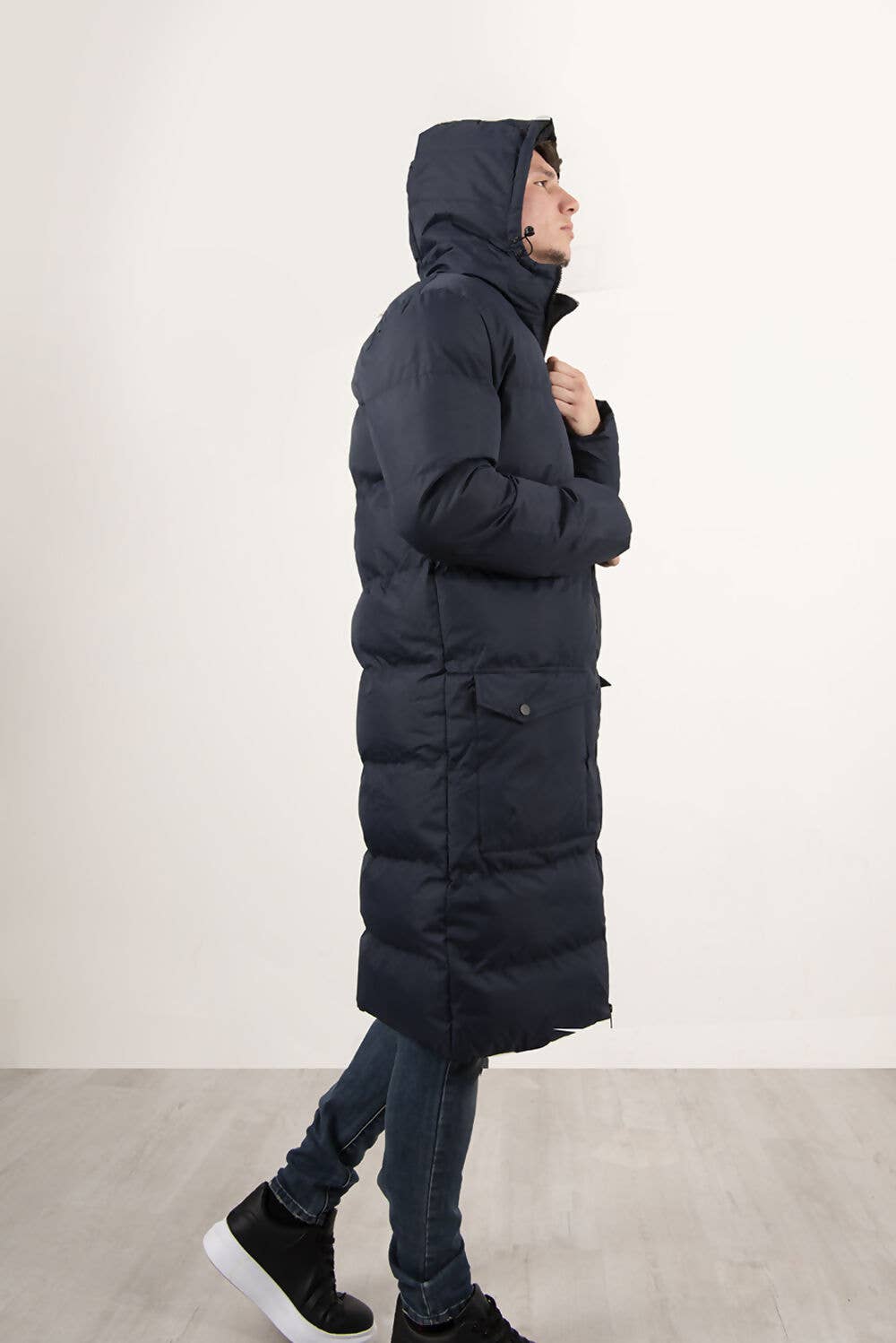J5FASHION - Wholesale Puffer Jacket - Men's - PADDED HOOD LONGLINE PARKA1