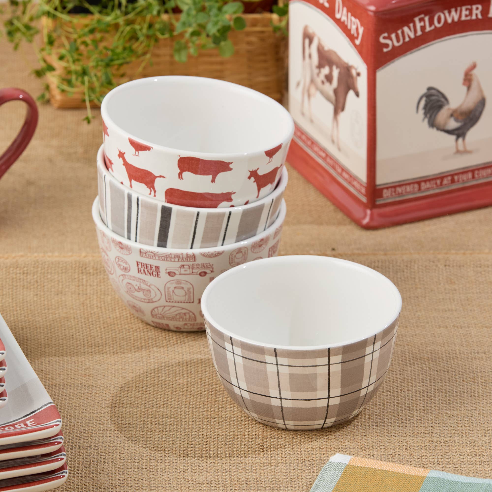 Certified International – wholesale Bowl – Vintage Farm Ice Cream Bowl 5.25" x 3" 4 asst. 22 oz2