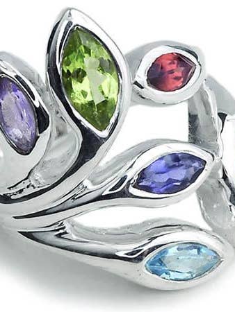 Ring mit mehreren Steinblättern für den Großhandel von Sikara & Co.