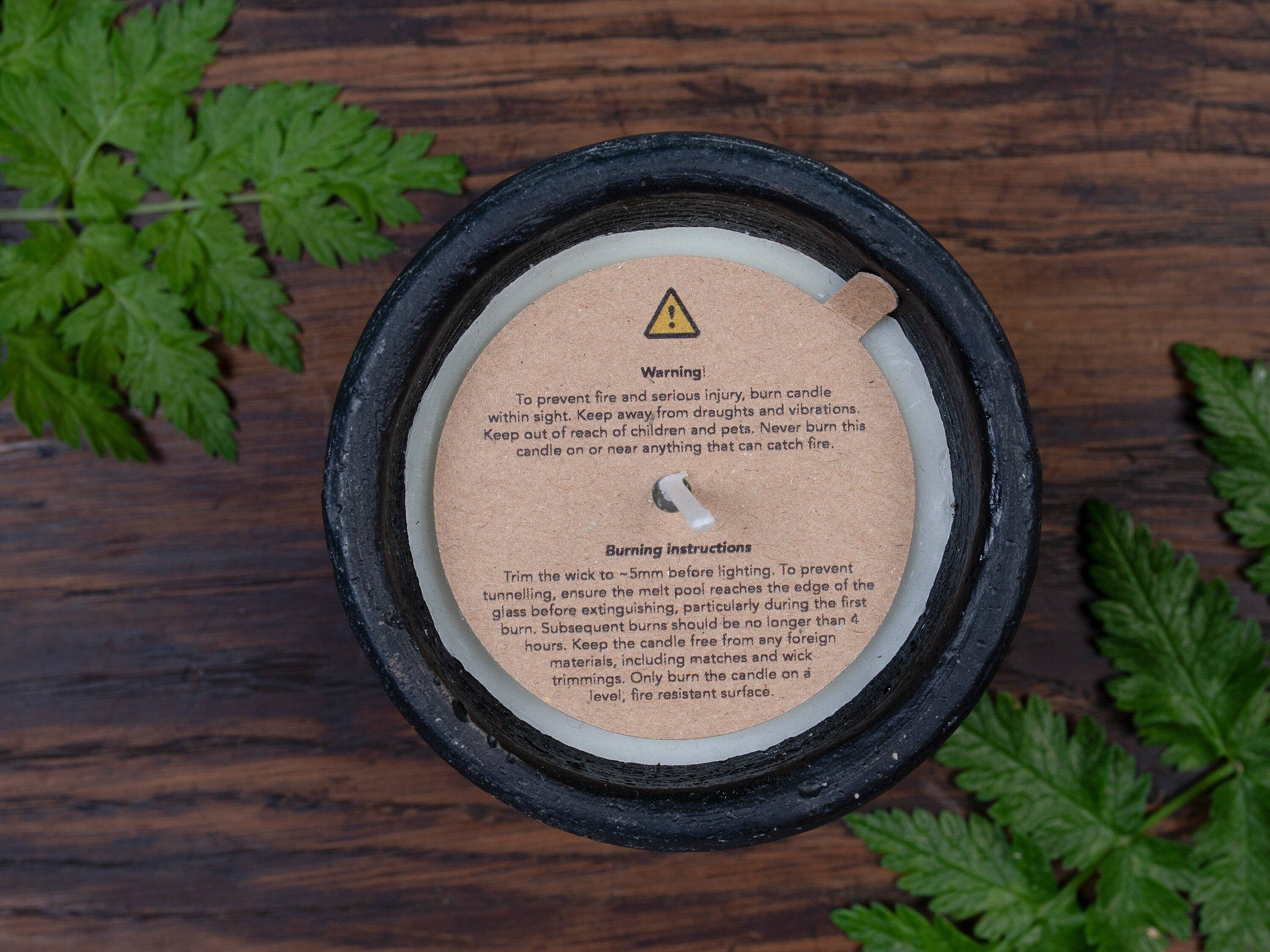 Fernery Designs - Vente Bougeoirs - Capuchon anti-poussière pour bougie - Motif texte uniquement, carte Kraft6