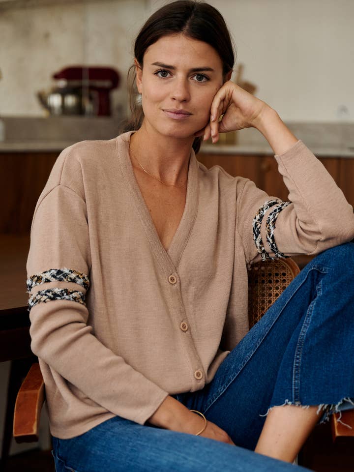 Beige couture-vest for engroshandel hos Et Paris