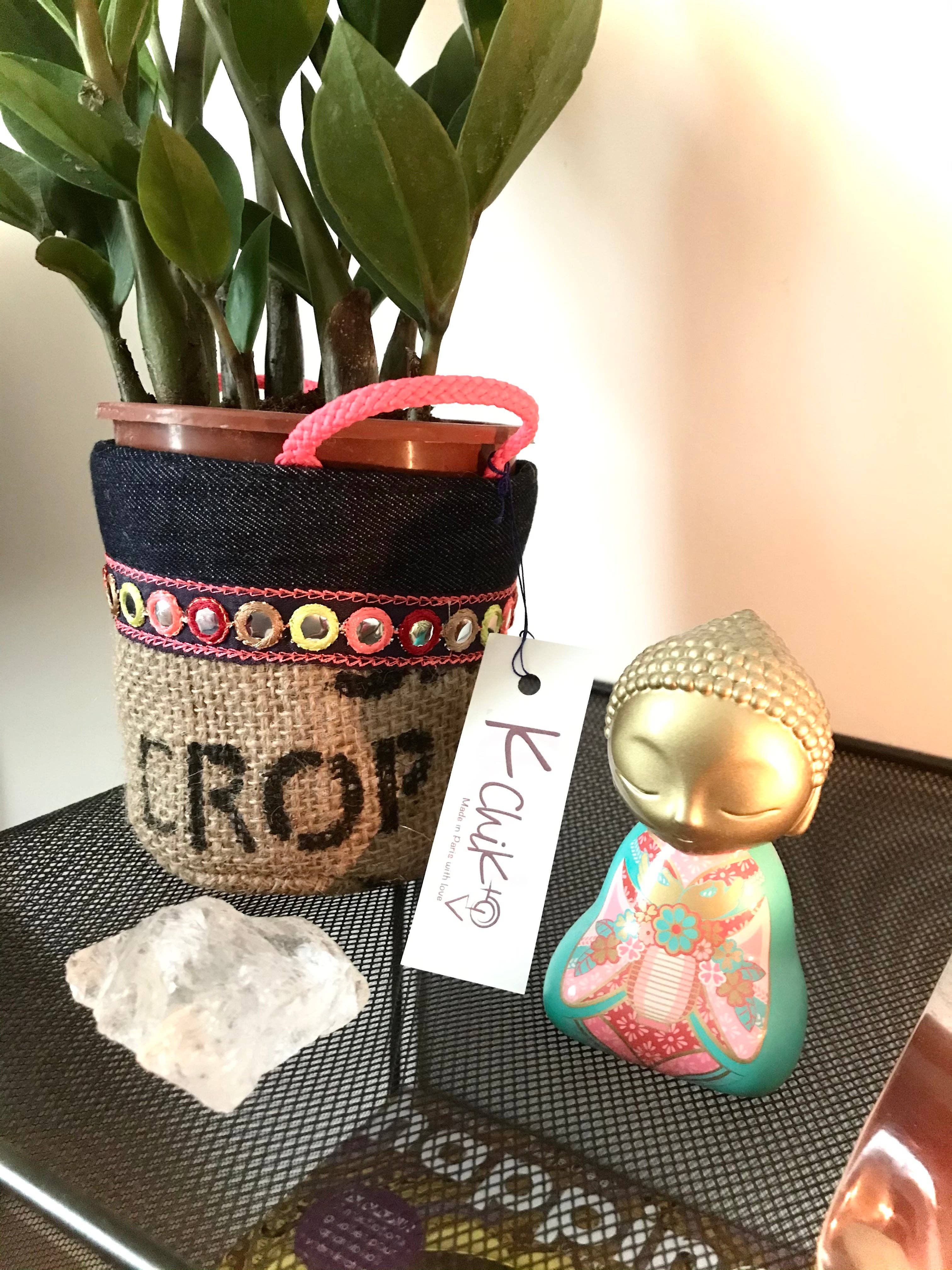 K-chik - Wholesale Plant Pot - Upcycled coffee sack planter - handmade - in Paris1