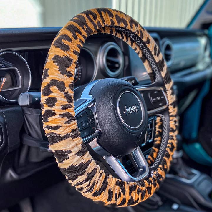 Coprivolante Velvet Leopard per la vendita all'ingrosso da parte di Red Dirt Revivals