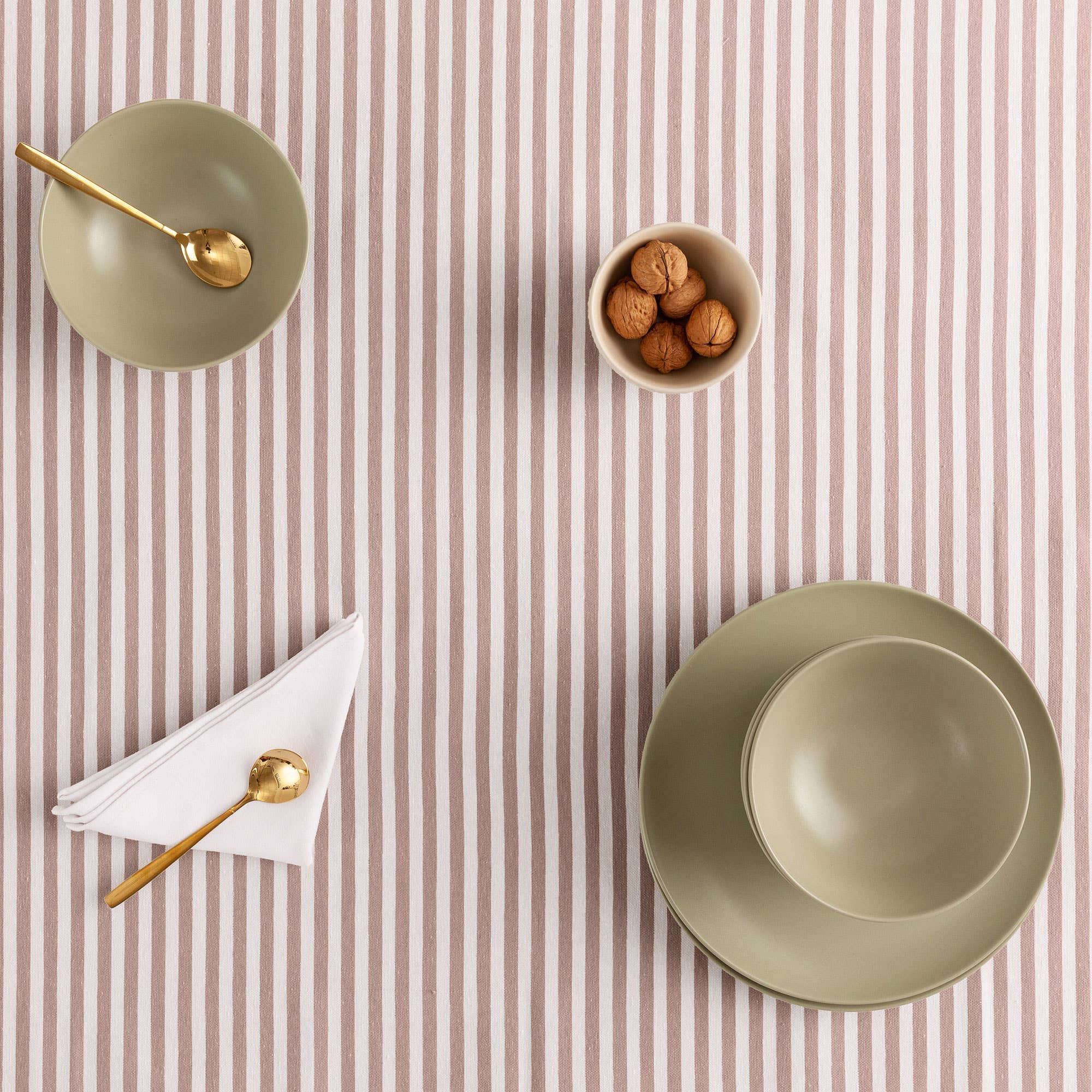 GAMUSI - Vente Nappes - Nappe anti-taches coton toucher tissu rayures ARENZA27