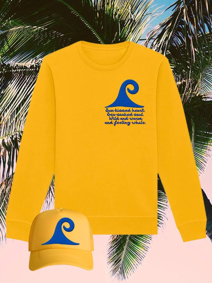 Âme trempée par la mer Pull à col rond brodé pour la vente par Cabana Club California