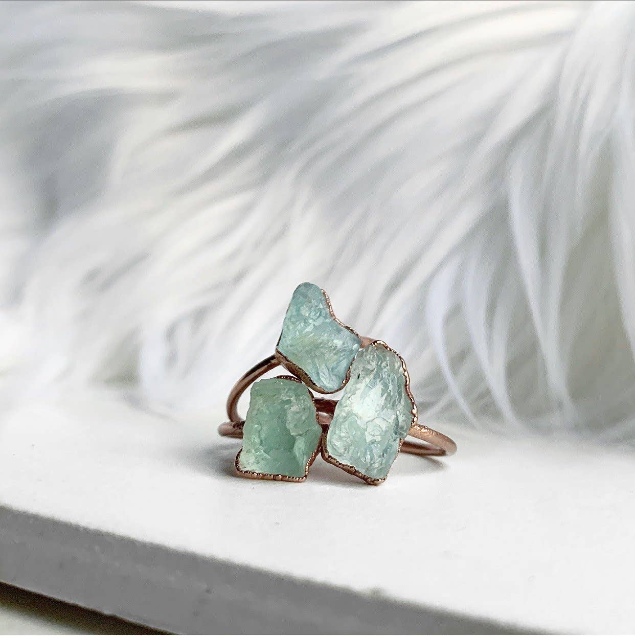 Buddha Blossom Jewels – Anel de cocktail/declaração por atacado – Anel Aquamarine em Cru em Cobre1