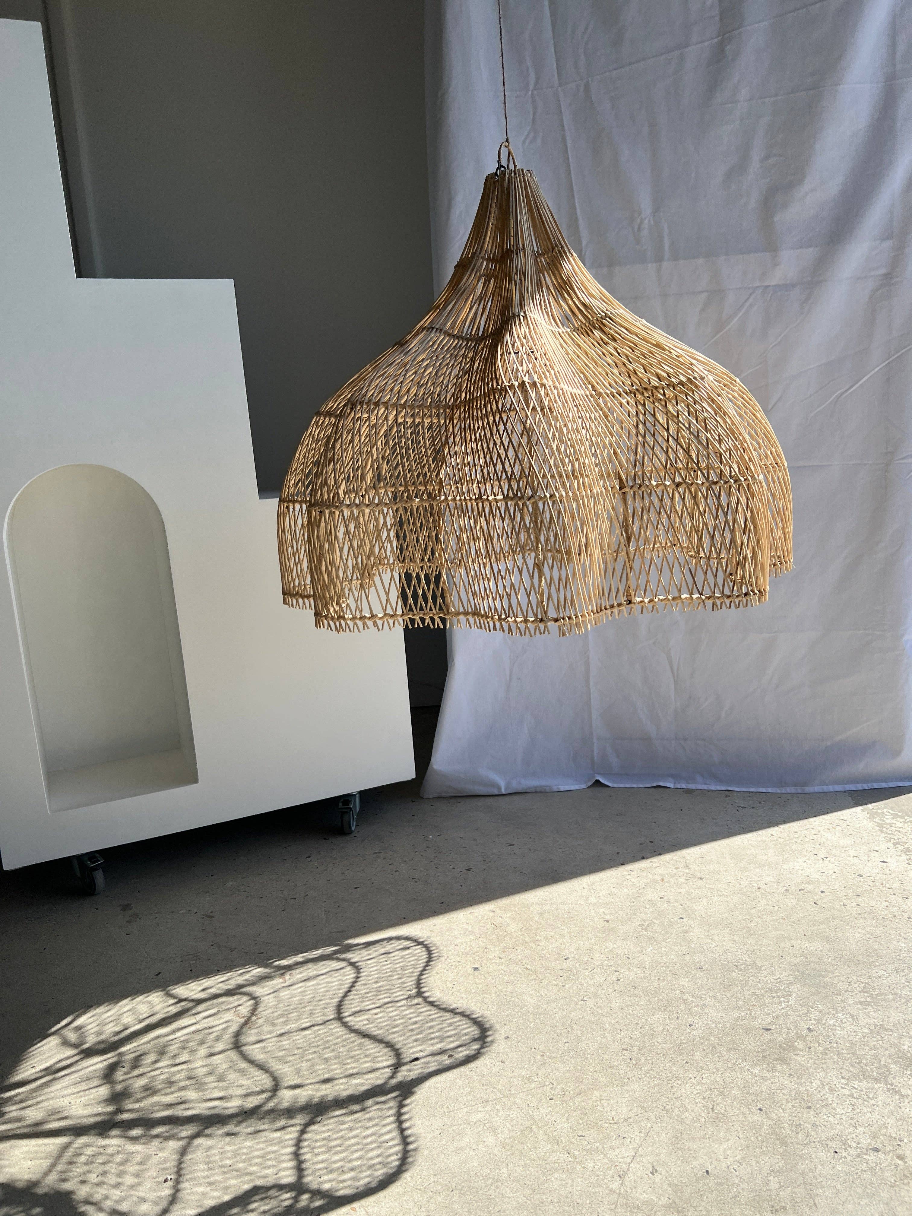 Office Objets - Wholesale Chandelier/Hanging Light - Pendant light, flower-shaped rattan fixture, tulip, corolla H:80cm D80cm59