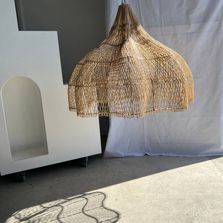 Office Objets - Wholesale Chandelier/Hanging Light - Pendant light, flower-shaped rattan fixture, tulip, corolla H:80cm D80cm59