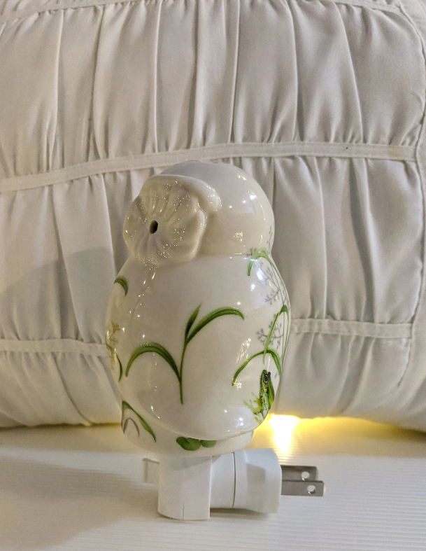 Green Pastures Wholesale - Vente Veilleuses - Lumières Nocturnes - Hibou Élégant 24K2