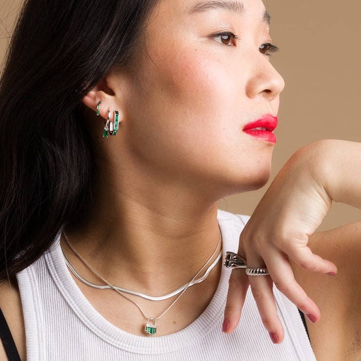 Scream Pretty - Recycled Sterling Silver Jewellery - Wholesale Pendant/Charm Necklace - Green Cleopatra Snake Chain Necklace2