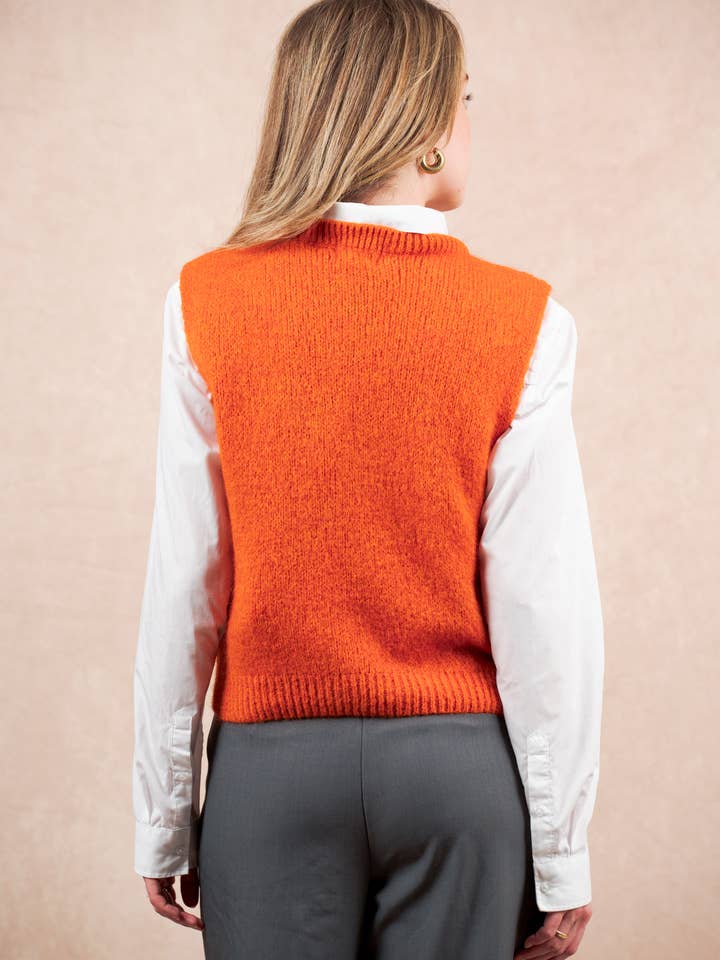 NAÏS PARIS - Wholesale Knit Sweater - Women's - Round neck sleeveless sweater in kid mohair and wool10