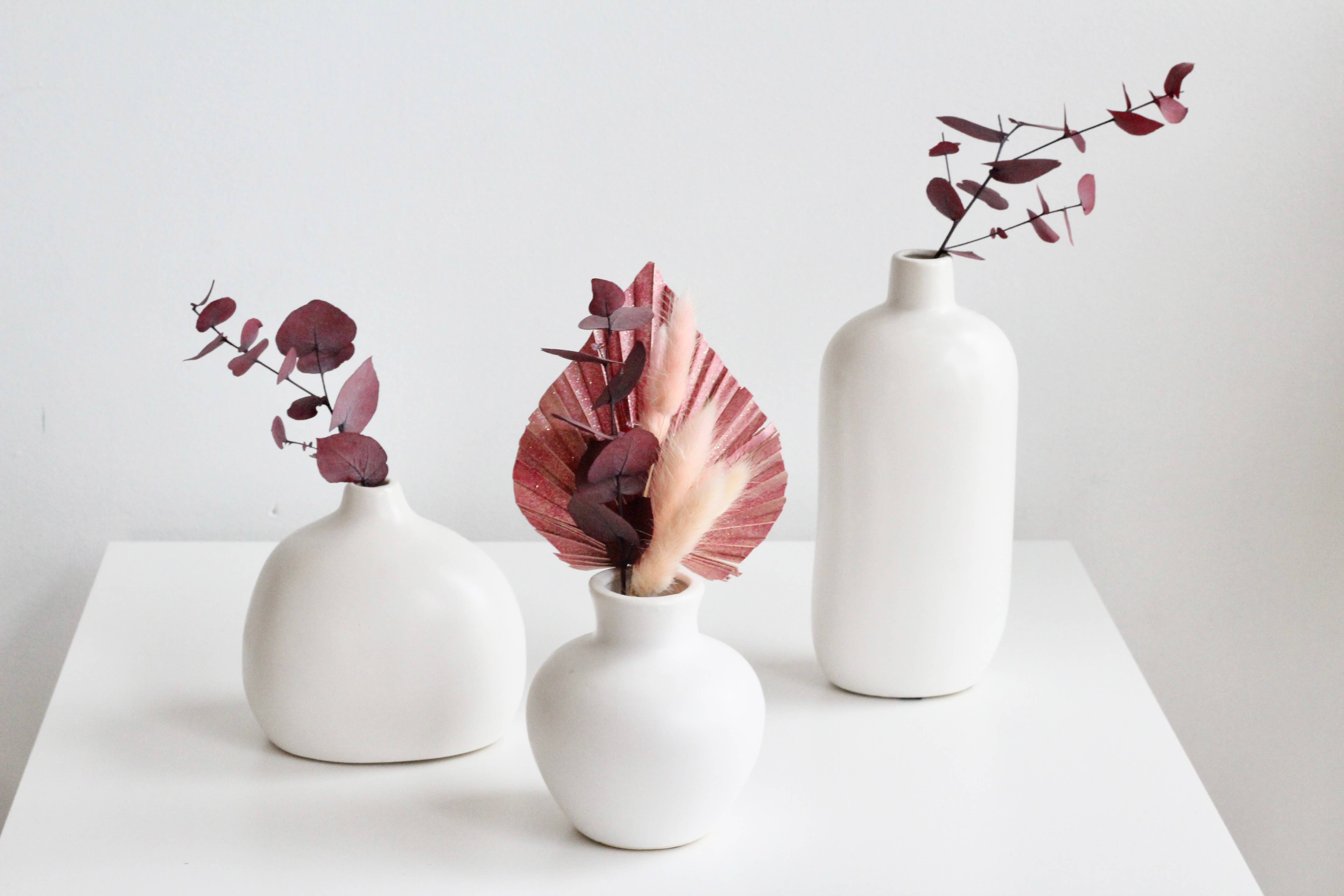 Sprout & About - Wholesale Vase - Bud Vases in Matte White5