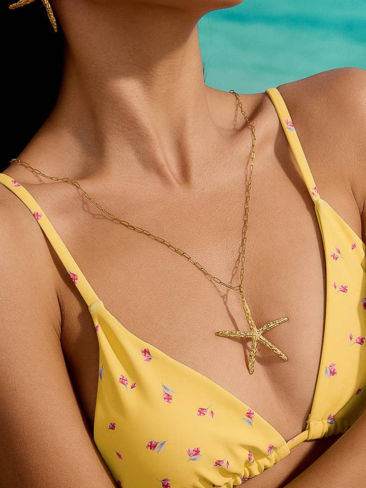 Suki 18K Gold Non-Tarnish Statement Star Necklace for wholesale by Flânerie by MAIQ