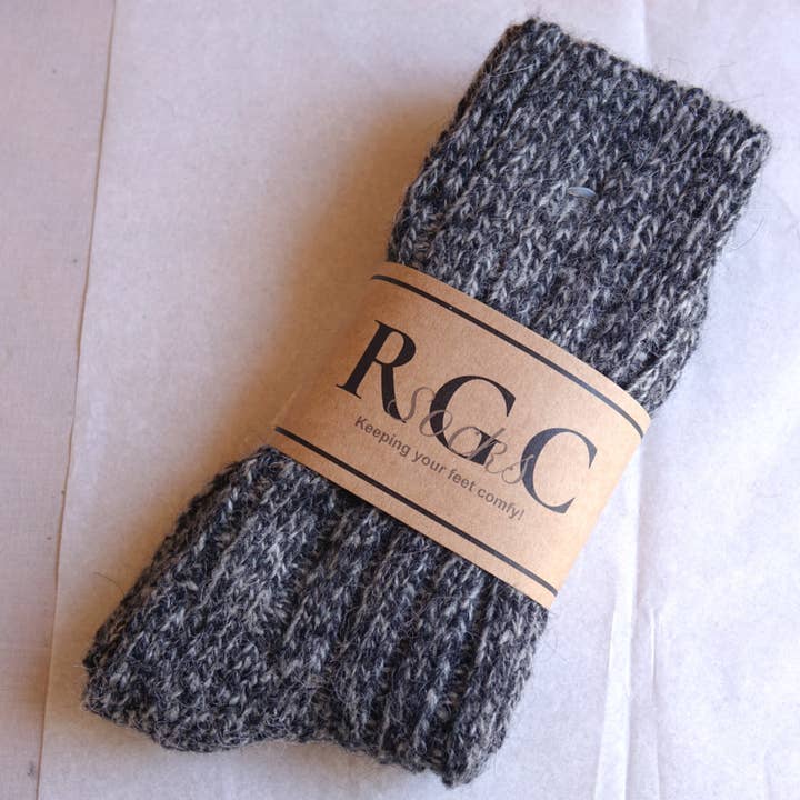 By The Mountain - Portuguese Handmade Footwear - Wholesale Socks - Unisex - Mesgla Alpaca socks | wool socks | Socks | Winter Socks
