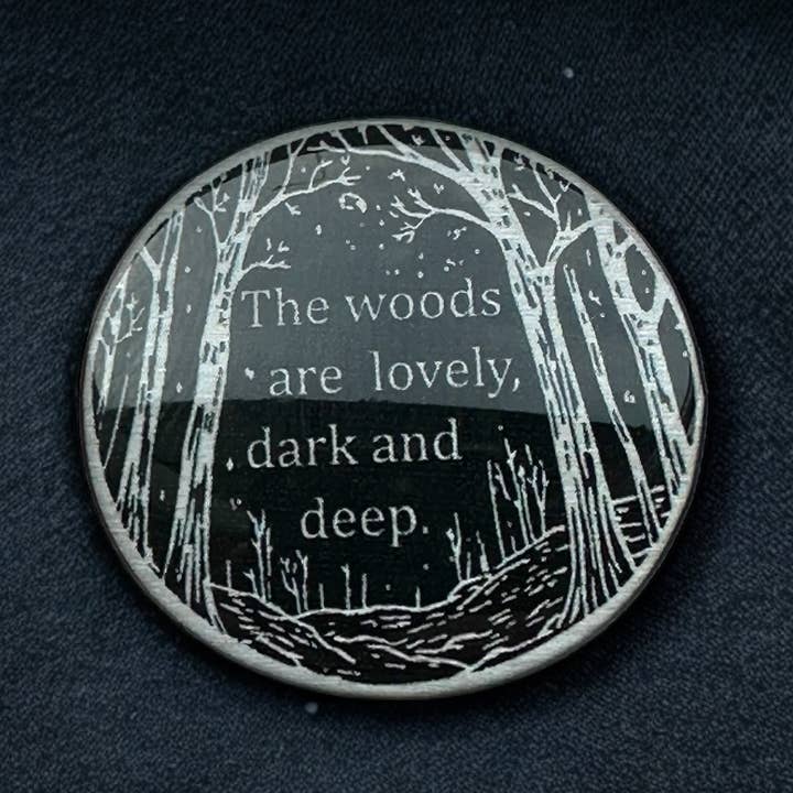 O Bosque é Encantador - Pin Ecológico por atacado de The Enamel Pin Factory