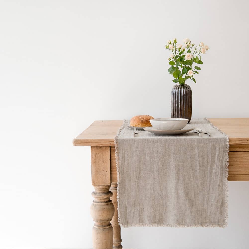 Linen Tales (We cover U.S. import duties) – wholesale Table runner – Natural Linen Table Runner with Fringes