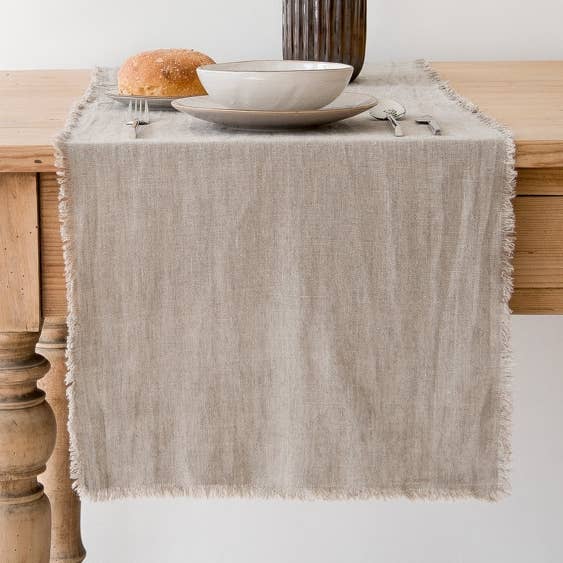 Linen Tales (We cover U.S. import duties) – wholesale Table runner – Natural Linen Table Runner with Fringes0