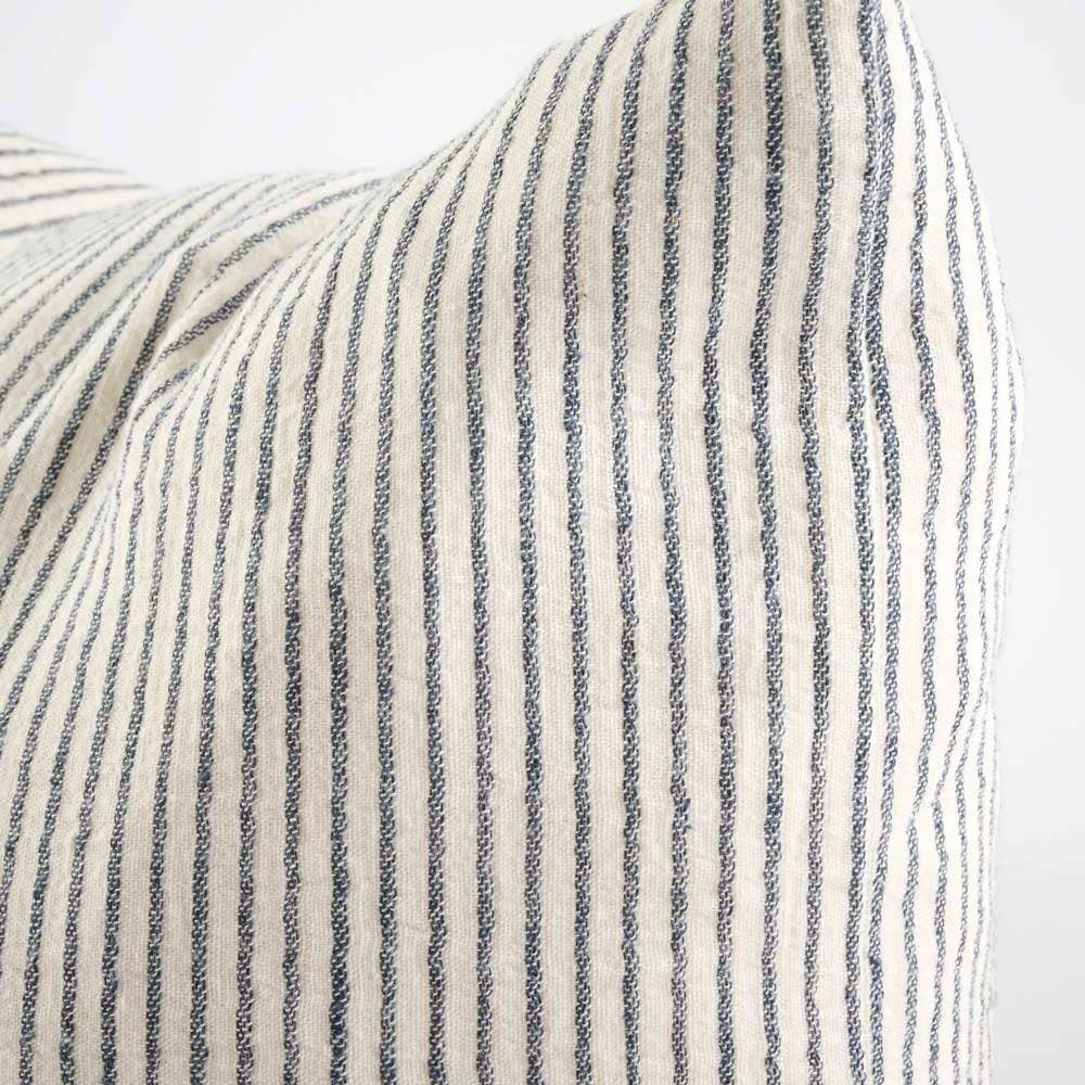 Eadie Lifestyle - Vente Housse de coussin - Housse de coussin Marina - Blanc cassé avec fines rayures7
