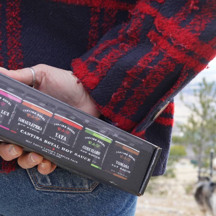 Cantina Royal Hot Sauce - Wholesale Hot Sauce - Cantina Royal Hot Sauce Lover Gift Pack2