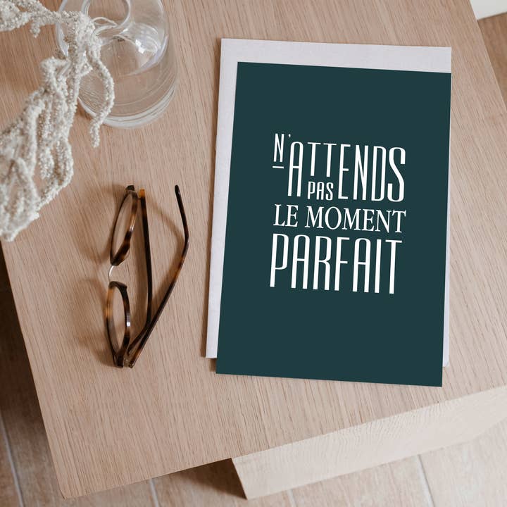 Le Papier Fait De La Résistance - Wholesale Postcard Set - SET of 5 postcards + 5 kraft envelopes2