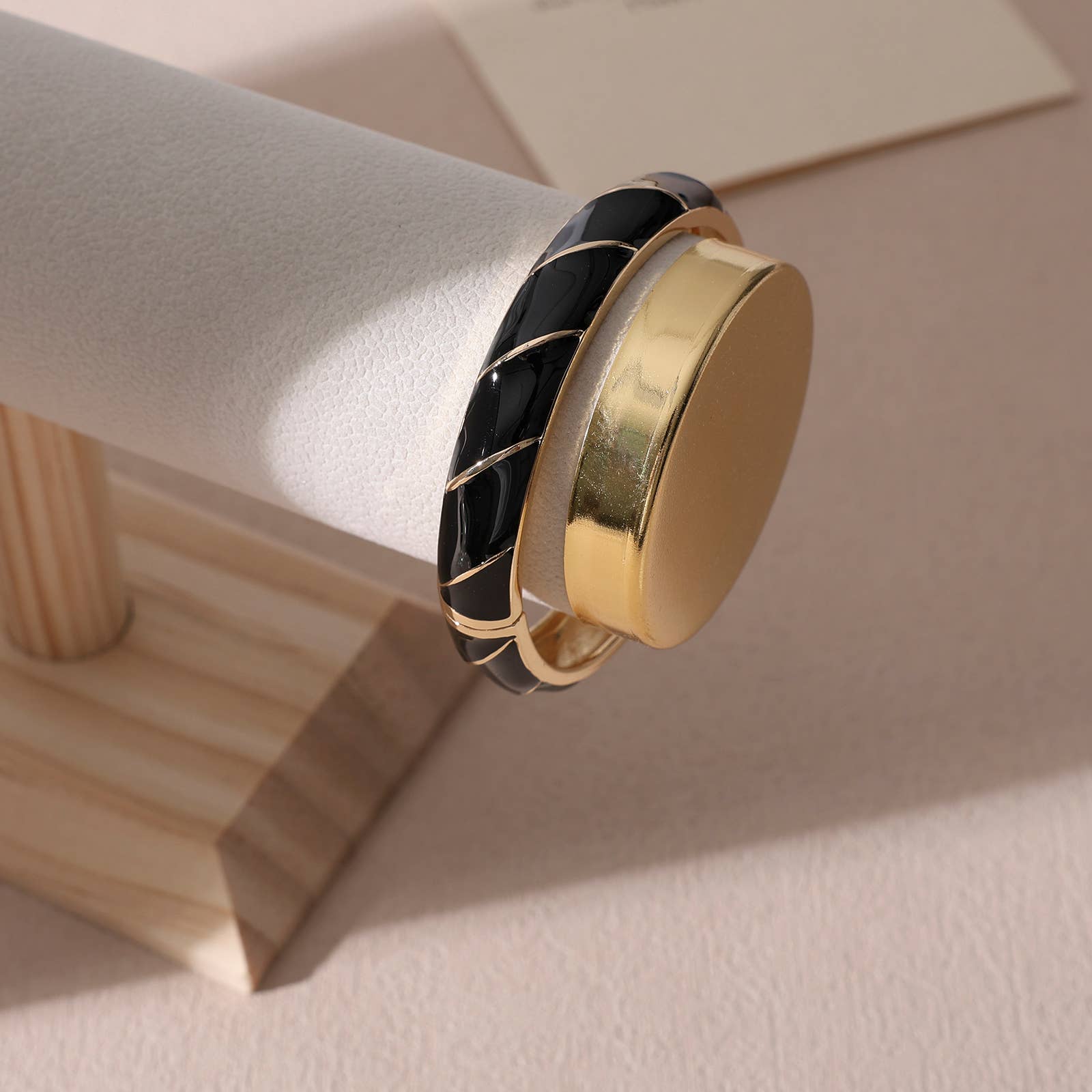 KALISTA - Vendita all'ingrosso Bracciale a polsino - Bracciale smaltato Torsa Reed4