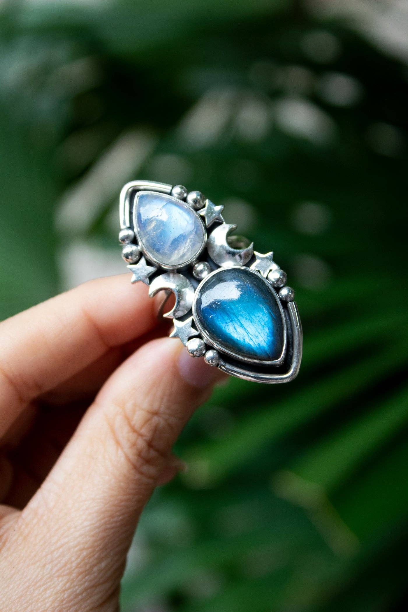 Ambra Jewels - Wholesale Cocktail/Statement Ring - Stellar Tides – Labradorite & Moonstone Celestial Ring1