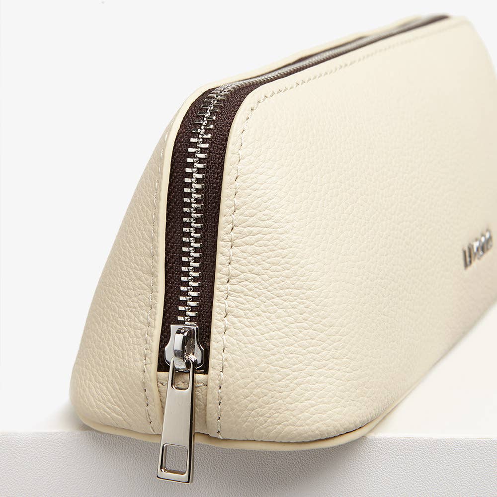 Livana - Wholesale Makeup/Cosmetic Bag - Livana PerfectTemp Leather Makeup Bag - The Minimalist9