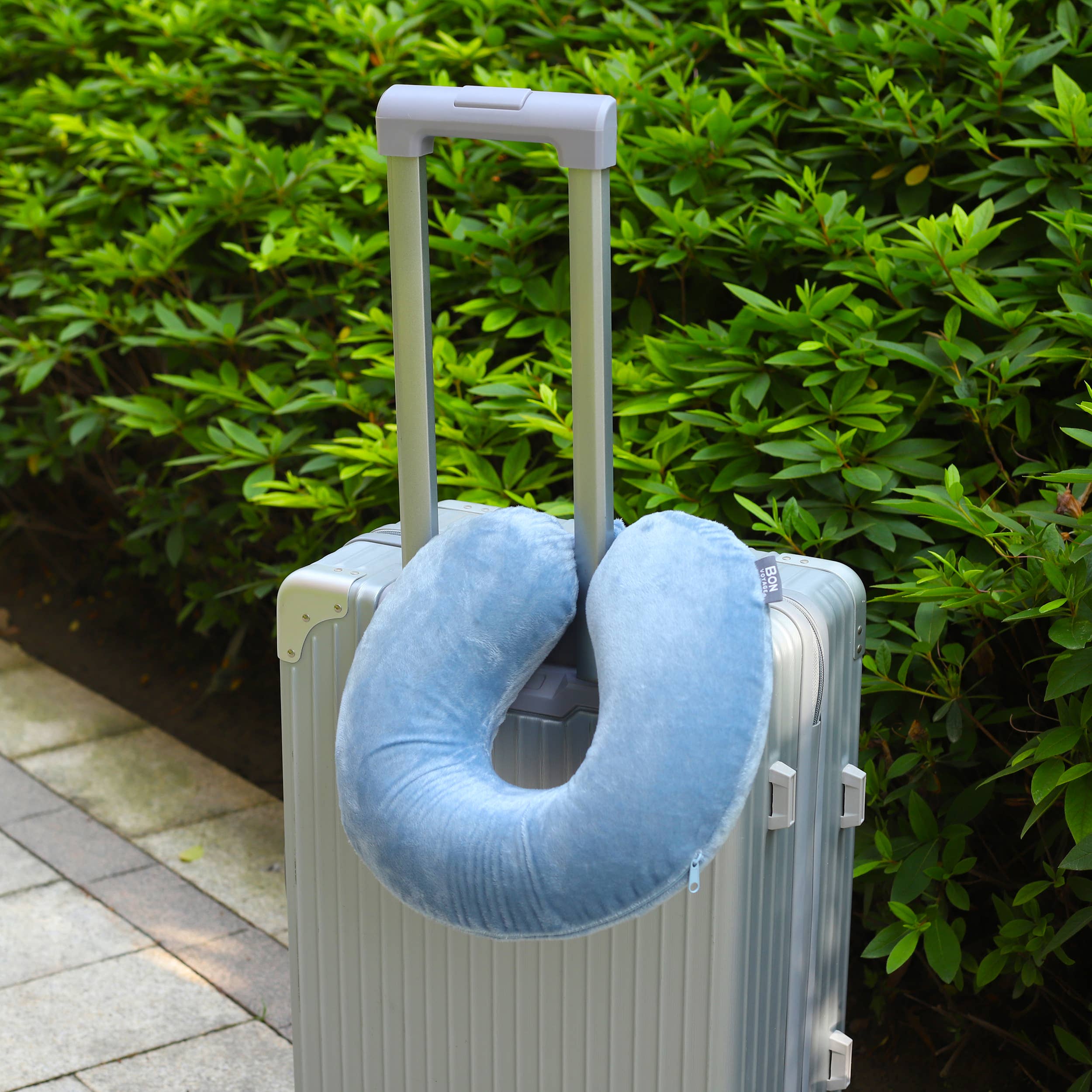 Sutton Home Fashions LLC - Wholesale Travel Pillow - Bon Voyage Classic Memory Foam Travel Neck Pillow Black18