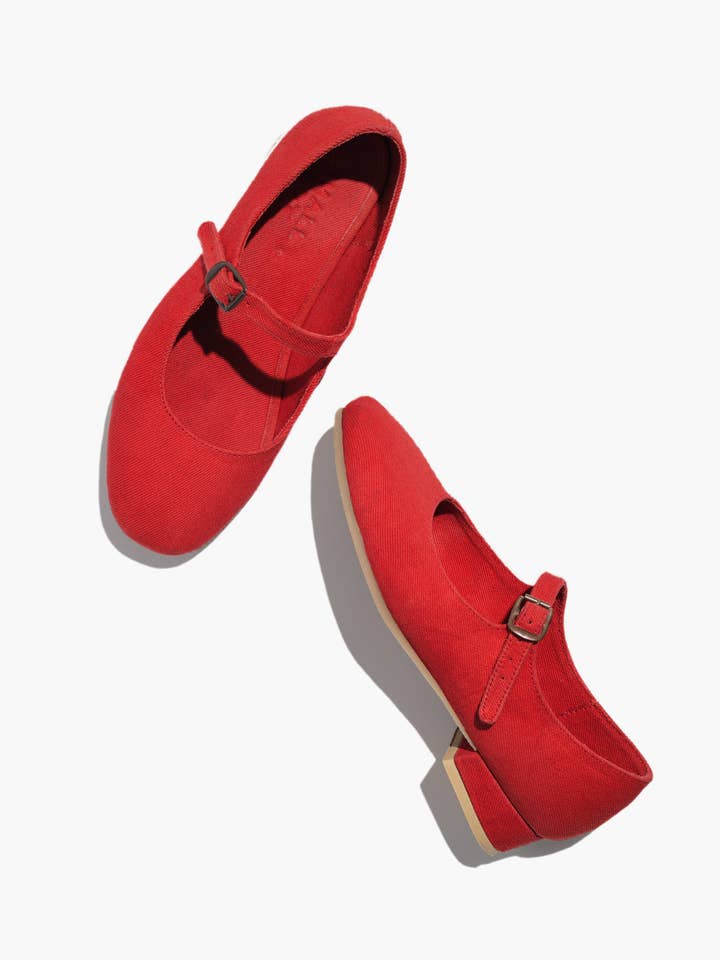 Rosso | Mary Jane con tacco per la vendita all'ingrosso da parte di Small Lot