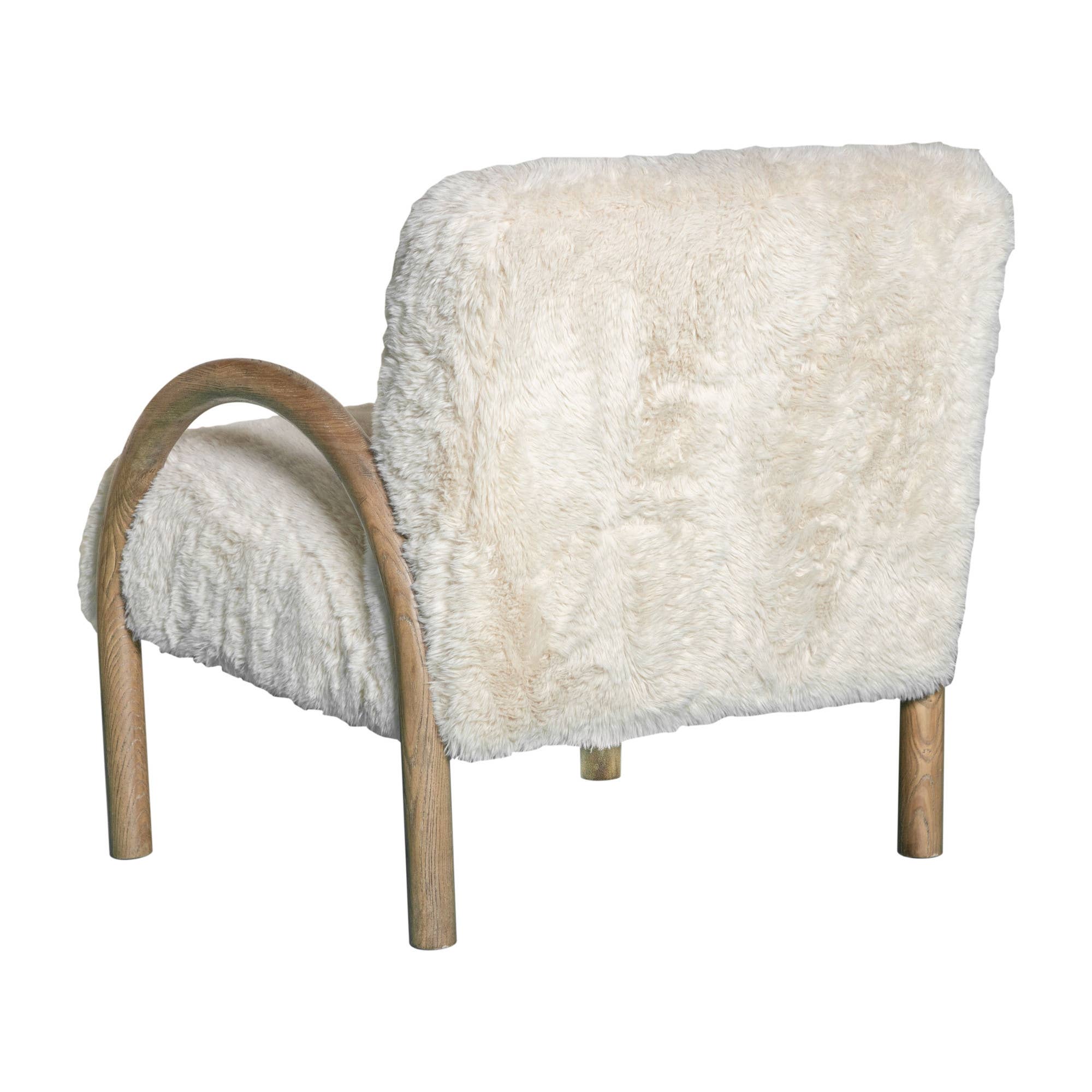 HomeRoots - Wholesale Chair - 30" Off White and Natural Faux Fur And Wood Arm Chair4