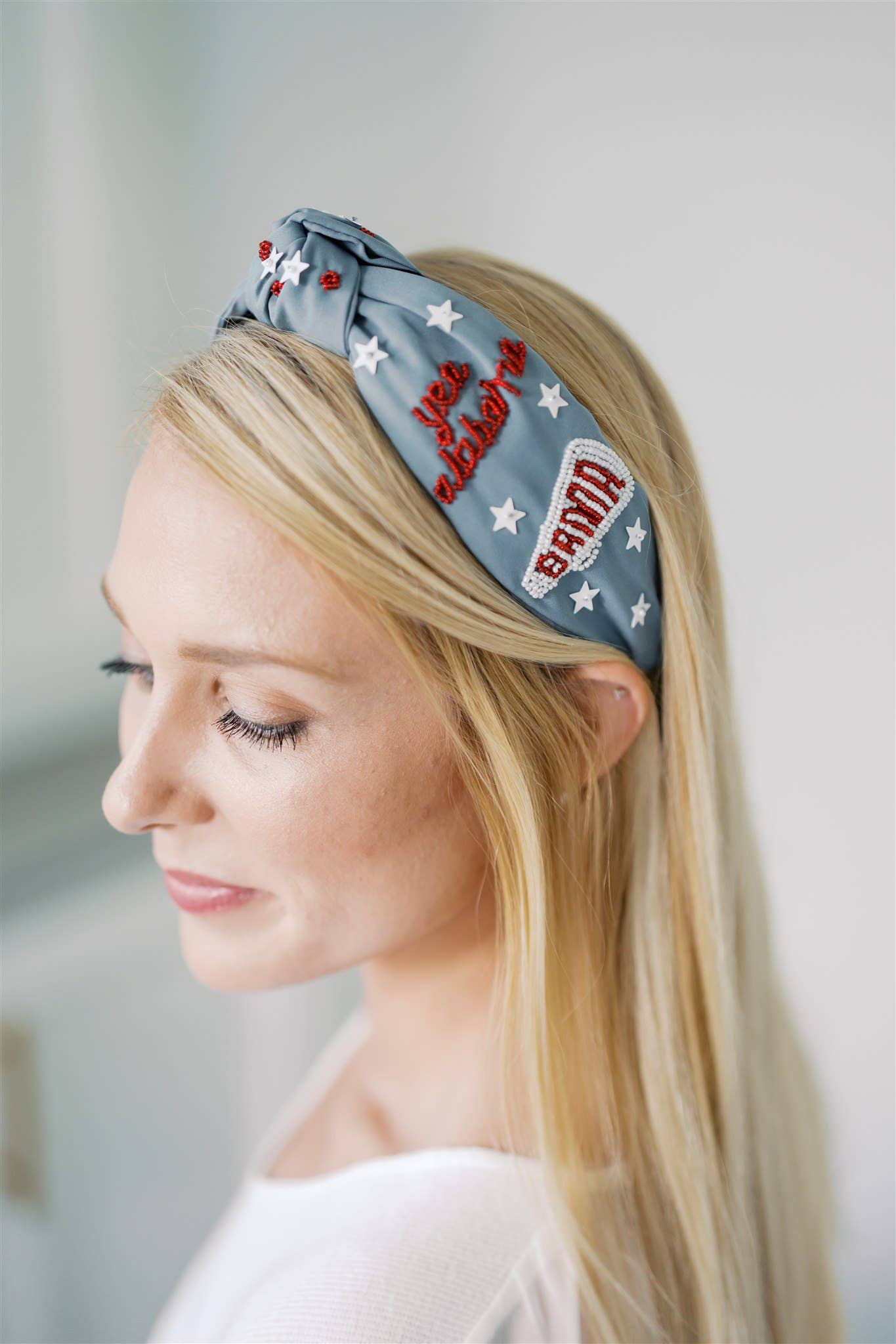 Gracefully Made Art – wholesale Fashion headband – women's – The University of Alabama Beaded Headband (dark grey) 1