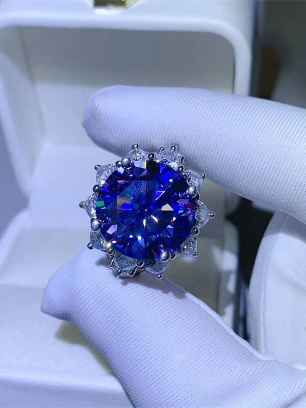 10 Karat Blå Briljant Rundskuren Moissanite Ren Sterling Silver Princess Di Ring för wholesale av Sparkala