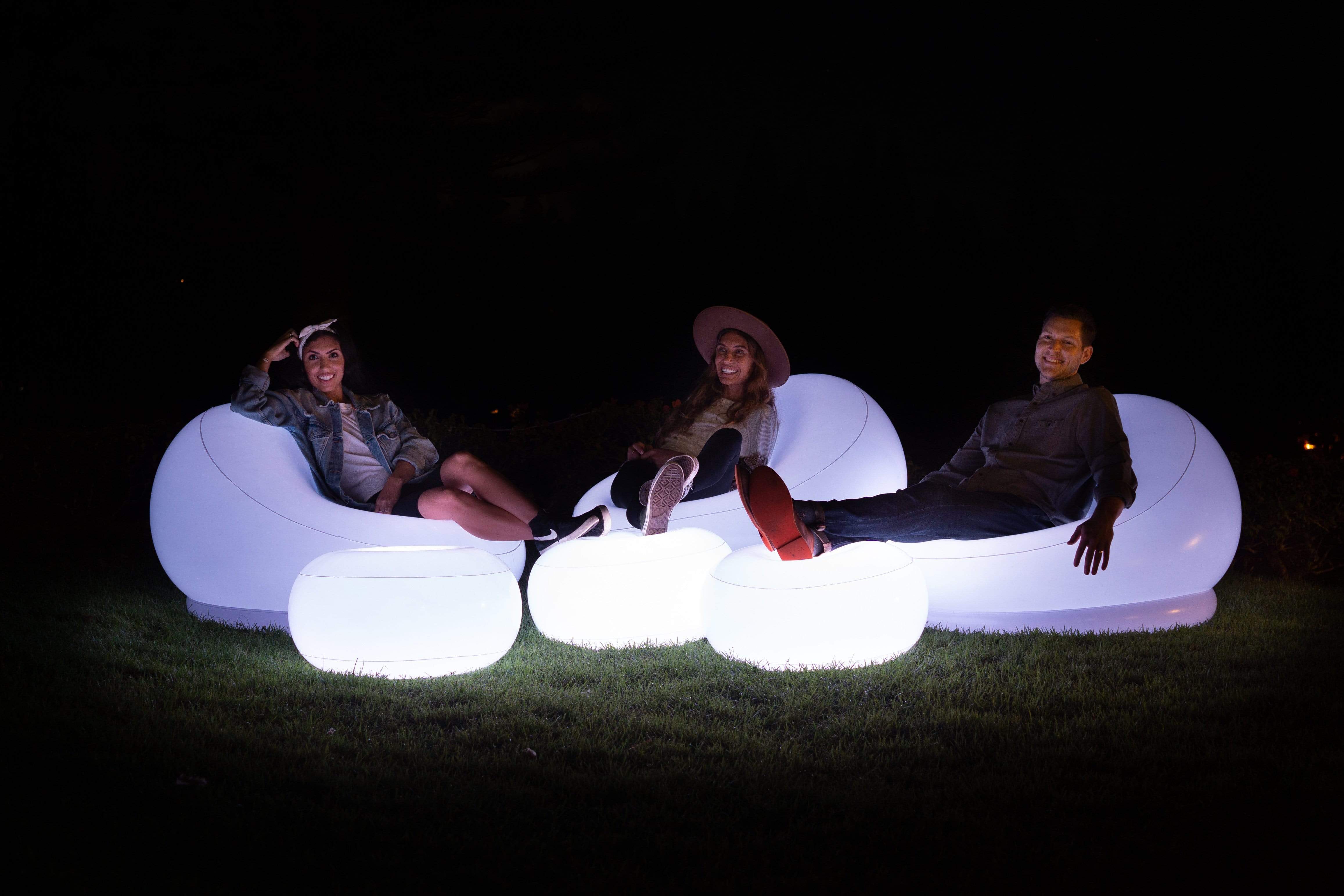 PoolCandy – Engroshandel Stol – AirCandy oplyst oppustelig stol med farveskiftende LED og fjernbetjening13