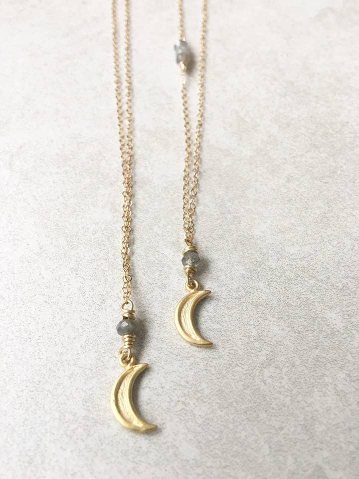 Collier superposé en forme de croissant de lune rempli d'or 14 carats pour la vente par Georgia Marie Designs