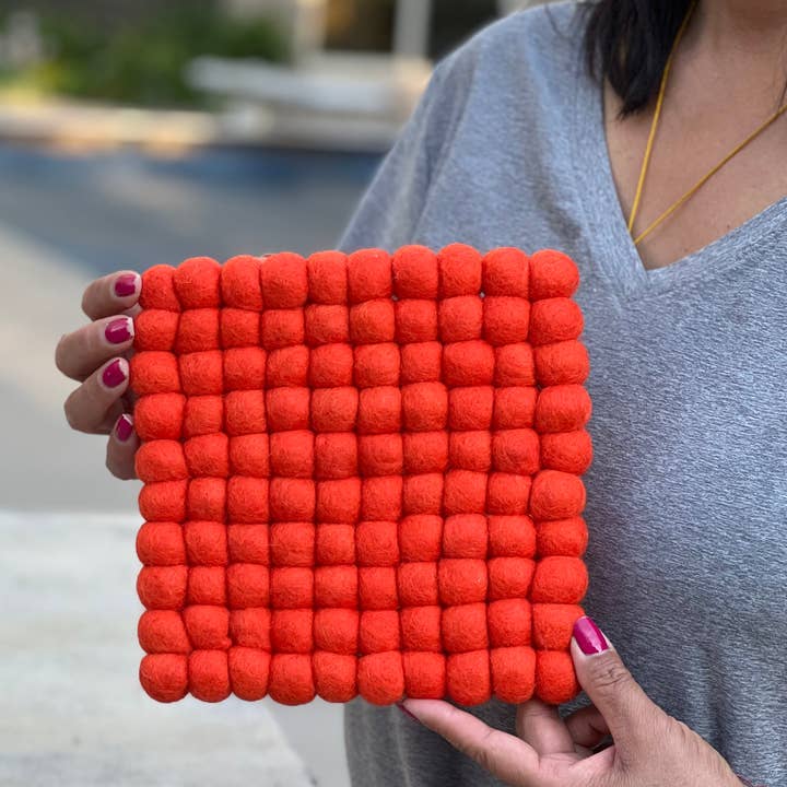 Lungta Imports - Wholesale Trivet - Hand Made Colorful Felt Balls Trivet, Dish Mat, Hot Pads6