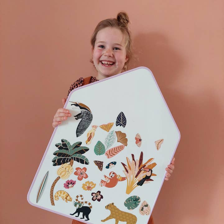 Ma Cabane à Rêves - Wholesale Magnet Board - Cabane Magnetic Whiteboard - Lilas1