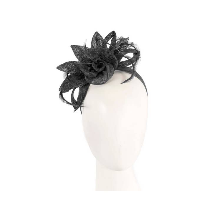 Max Alexander by Cupids Millinery Melbourne - Venta al por mayor Tocado - Mujer - Diadema con flores de Sinamay de Max Alexander