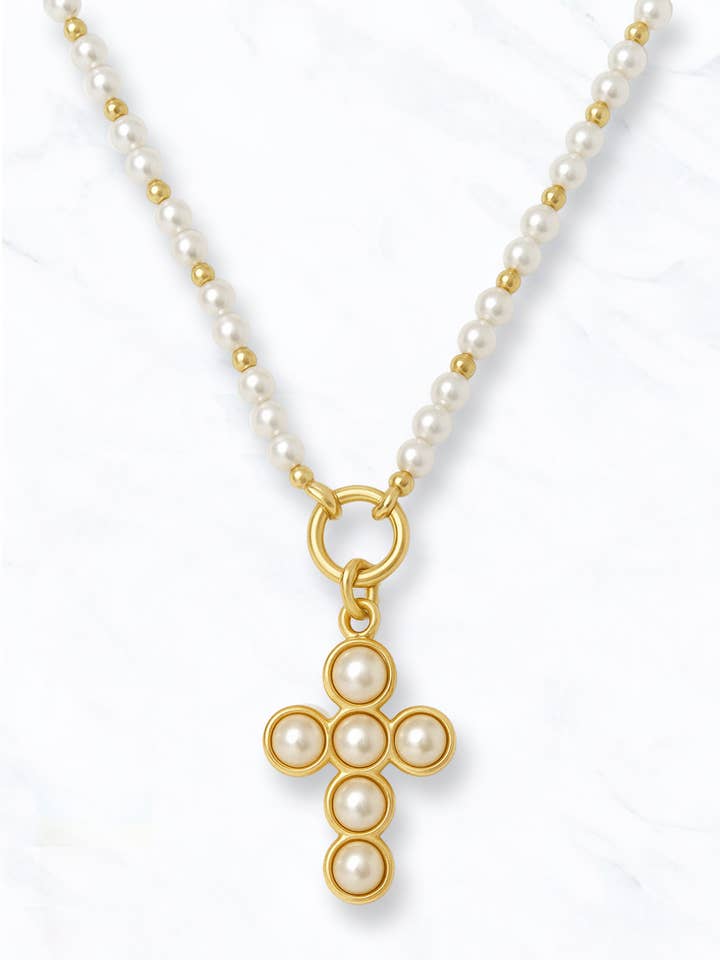 Perle- og guldkorshalskæde for engroshandel hos Suzie Q USA