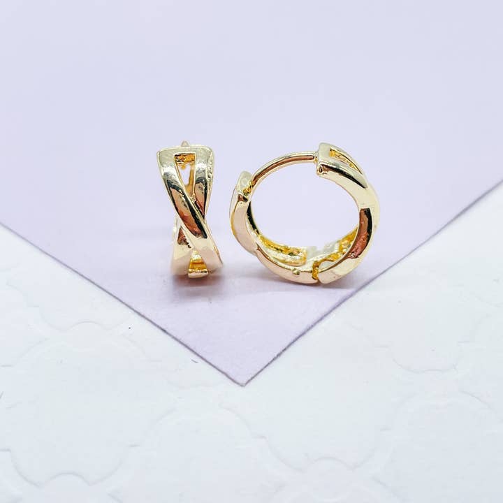 Milie Jewels - Wholesale Huggie Earrings - 18k Gold Filled Smooth Infinity Shaped Huggies