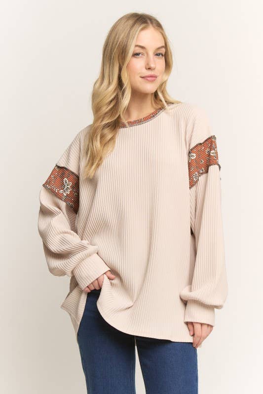 HEIMISH - Venta al por mayor Túnica - Mujer - ET8023-11 TOP DE MANGA LARGA CON CONTRASTE SÓLIDO Y FLORAL1