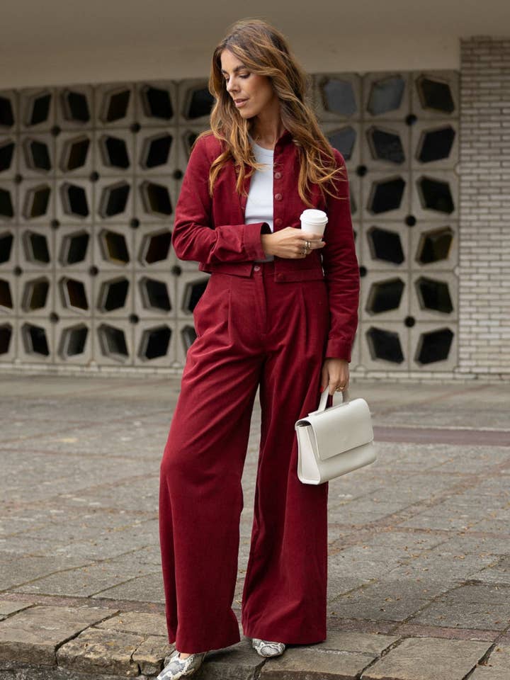 Clio byxor Cykelröd för wholesale av Mon Col Anvers