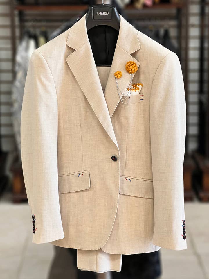 Costume beige pour hommes - Costumes de bal - Matteo Beige pour la vente par Angelino