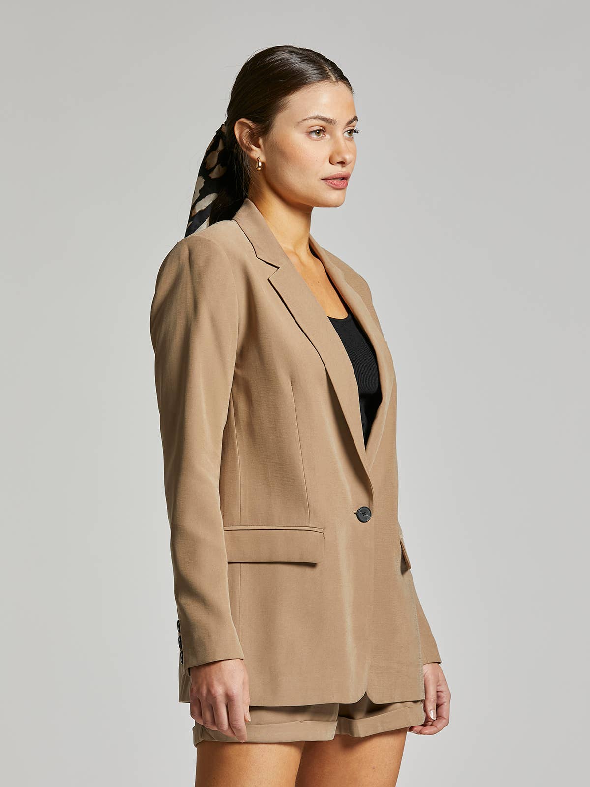 Weekend Los Angeles – wholesale Blazer - Dam – Kavaj med enkel knappstängning - TONI JACKET1