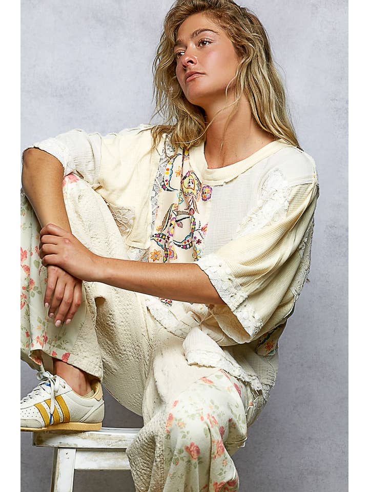 Pol Clothing - Wholesale Blouse - Women's - Round Neck Double Gauze Floral Woven Top17