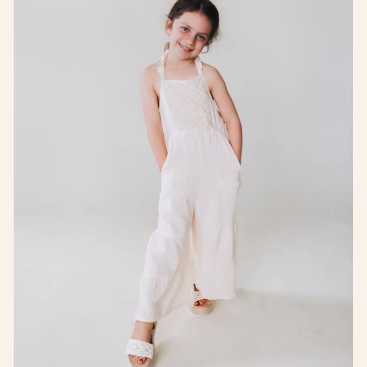 HAHA MAMA Clothing - Venta al por mayor Conjunto de mamá y bebé - Mono de Crochet Blanco Suave para Mamá e Hija - Niña5